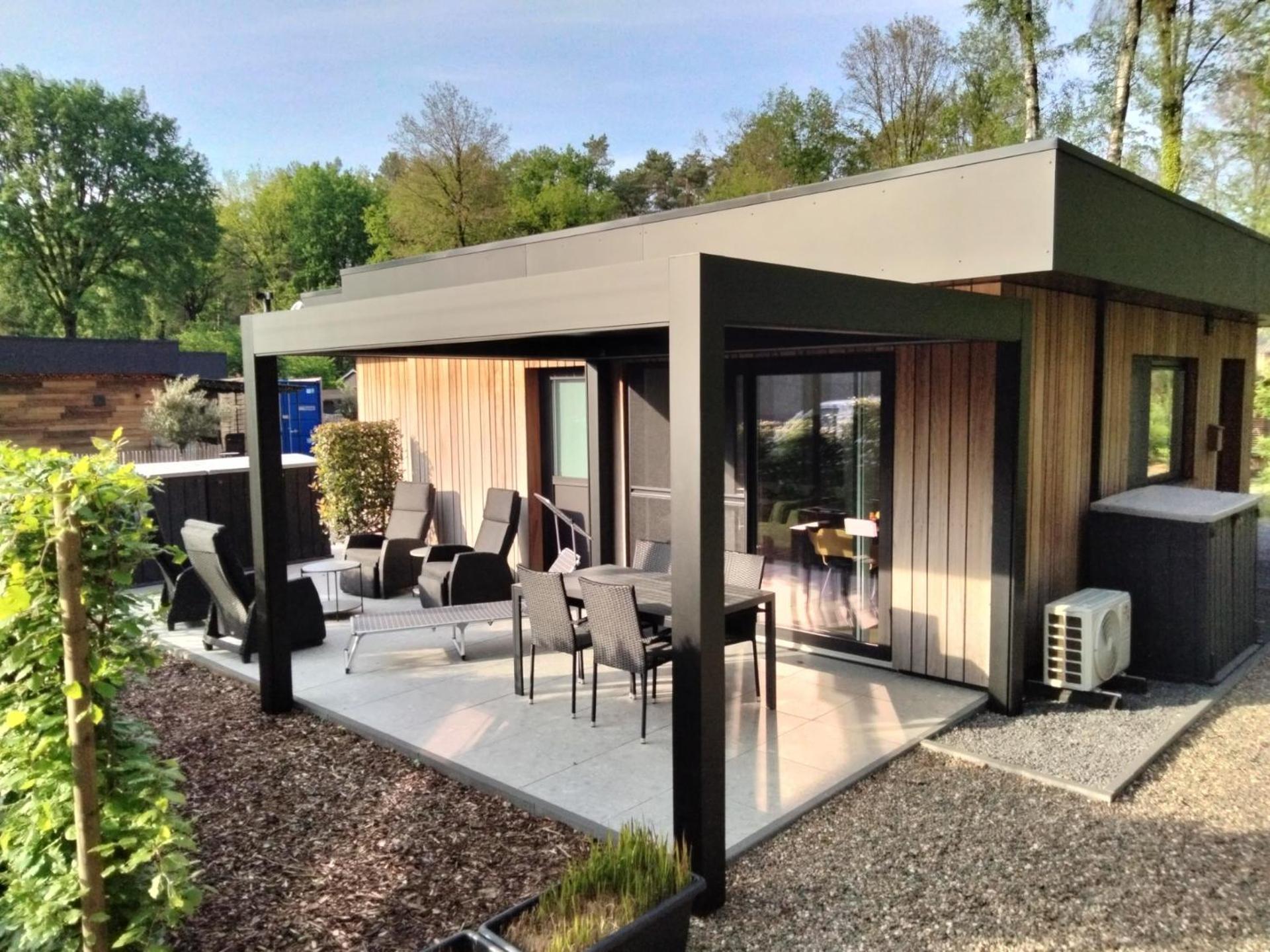 Theressa - Free Wifi En Netflix Zutendaal Exterior photo